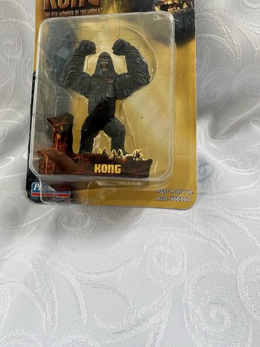 King Kong 8ª Maravilla del Mundo 2.5” Playmates - Imagen 2 de 5