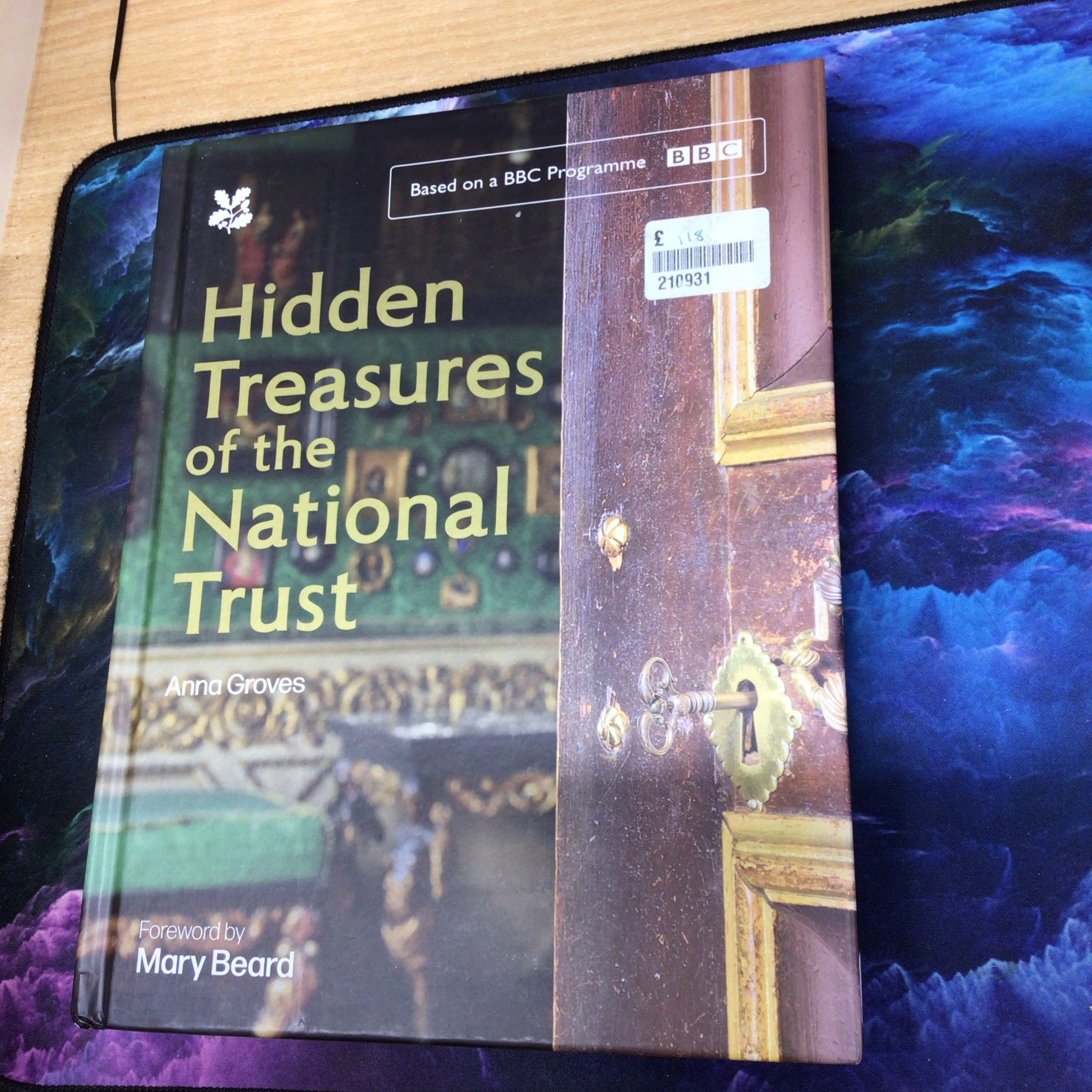 Hidden Treasures of the National Trust National Trust by Anna Groves