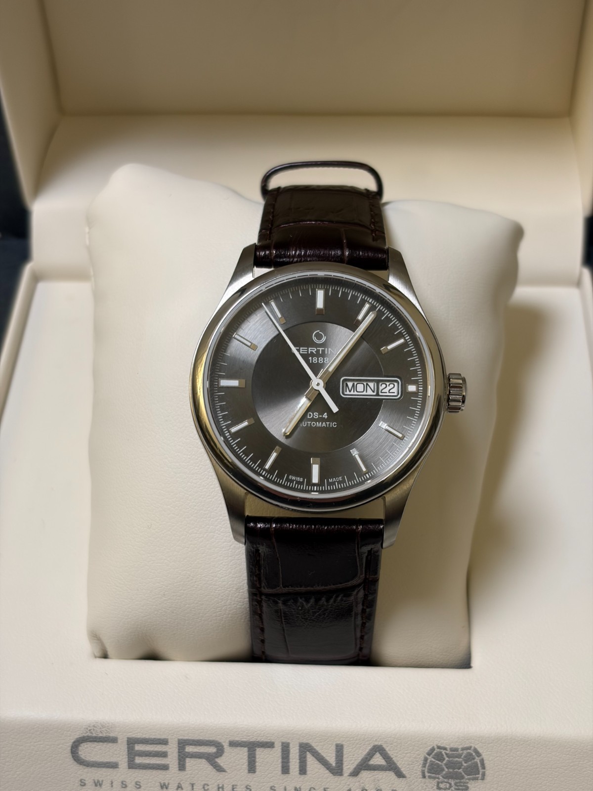 Certina DS-4 Day-Date Automatic - image 3