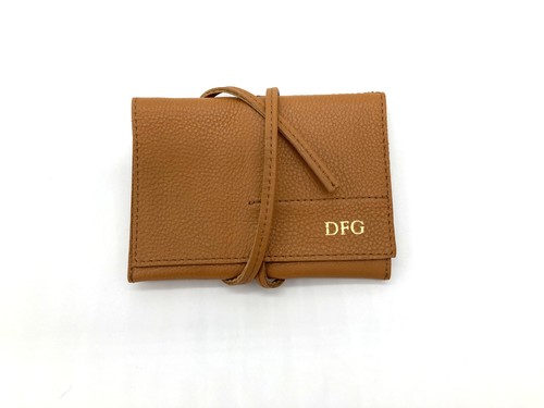 Mark and Graham Leather Charger Rollup Camel DFG mono NEW  18
