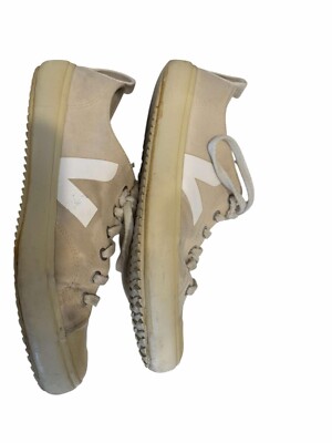 Veja Unisex Nova Sneakers - Areia/Pierre Size US 9.5 UK 7.5