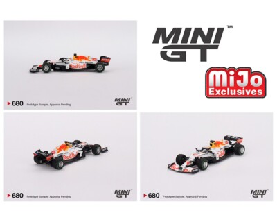 MINI GT RB16B #33 2台セット Amazon | MINI GT 1/64 レッドブル RB16B 2021 優勝車 #33 アブダビ