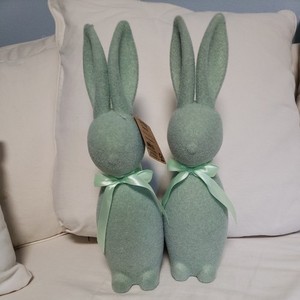 WAY TO CELEBRATE Flocked Easter (2) 16" Bunny Rabbits Green NWT 