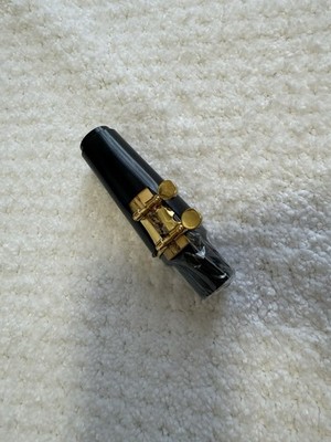 Alto Saxophone Mouthpiece Kit with Ligature, Reed and Plastic Cap