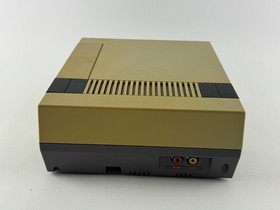 Nintendo NES Power Set Console CIB Complete In Box w/ Manuals, Game & Power Pad