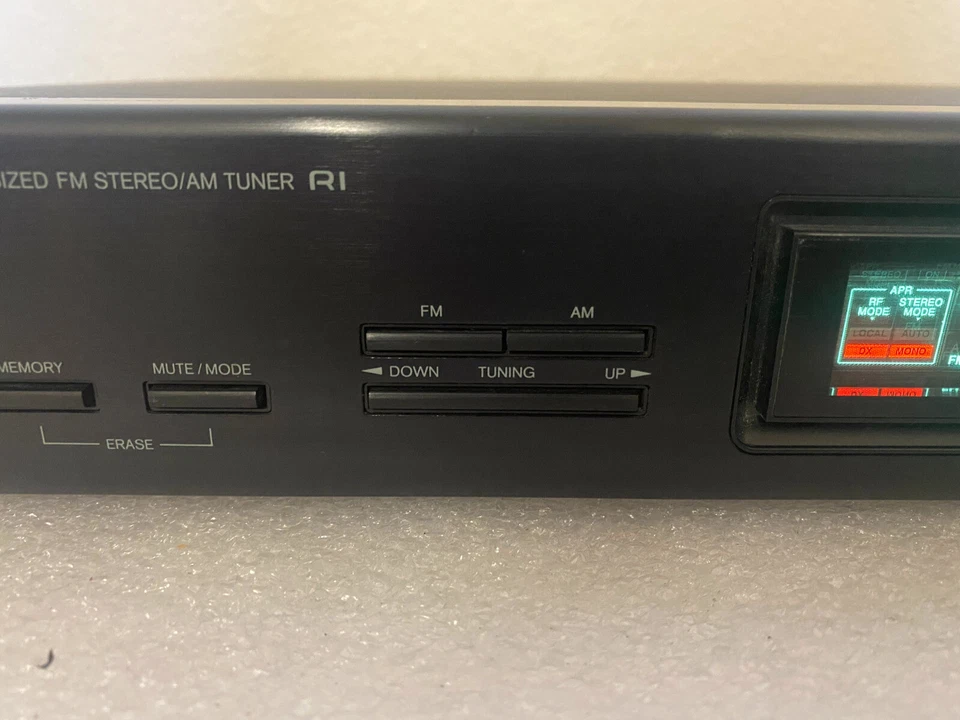 Onkyo T-401 Cuarzo Sintetizado Digital FM Estéreo AM Sintonizador R1 Foto 3 de 4