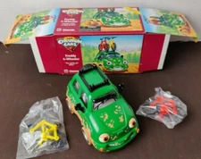 The Chevron Cars Freddy 4-Wheeler New with 2 Bikes in Plastic 1998 MIB Green