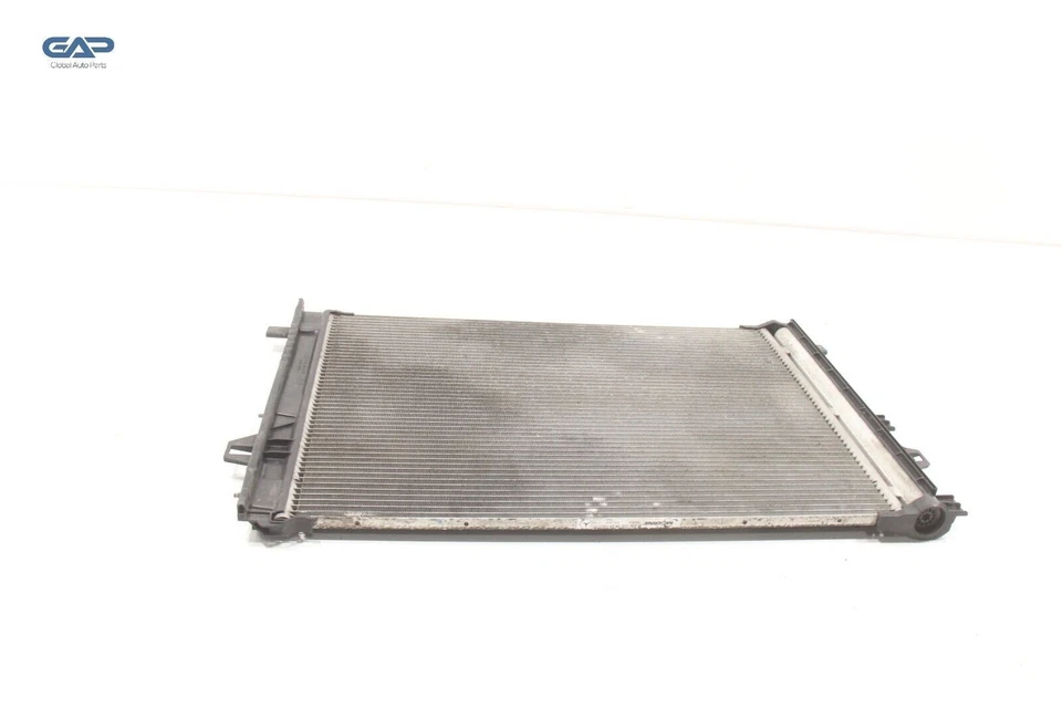 Mercedes CLA250 C117 2014-2019 aire acondicionado condensador OEM Foto 3 de 4