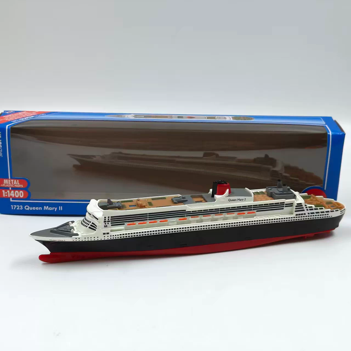 Siku 1/1400 Queen Mary 2 Cruise Ship Model 1723 Diecast