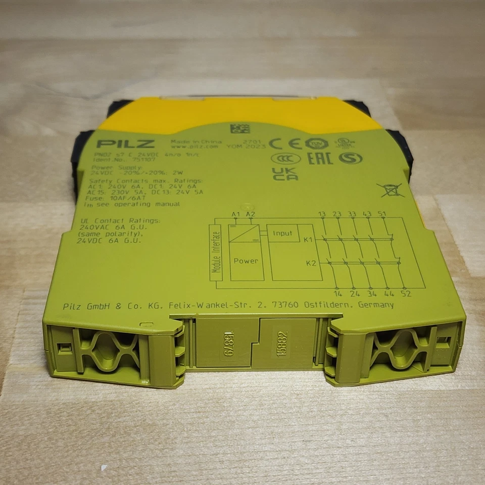 Relé de seguridad Pilz 751107 PNOZ s7 C 24VDC Foto 4 de 4