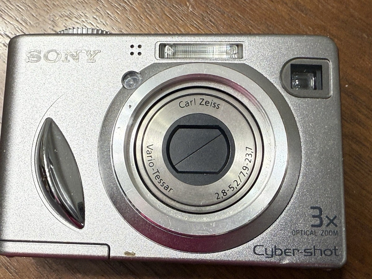 Sony DSC-W5 Cyber-shot 5.1MP 3x Optical Zoom - Untested - Digital