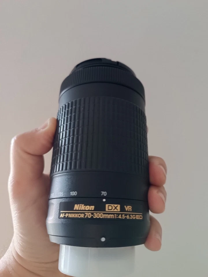 Nikon Nikkor AF-P 70-300 mm F/4.5-6.3G ED VR Obiettivo - Bild 2 von 3
