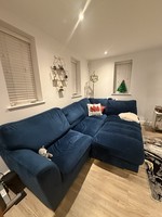 Luxury Blue Corner Sofa Movable Footstool – Excellent Condition -REDUCED BY £500