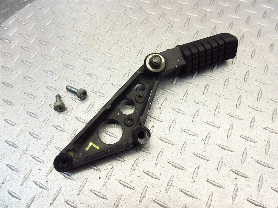 1984 84-86 Honda CB700SC CB700 Nighthawk Left Rear Passenger Foot Peg Foto 4 de 4