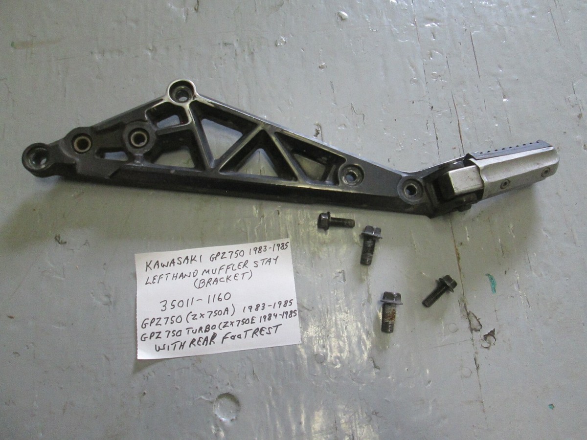 KAWASAKI GPZ750 ( ZX750A ) LEFT HAND MUFFLER STAY BRACKET 35011