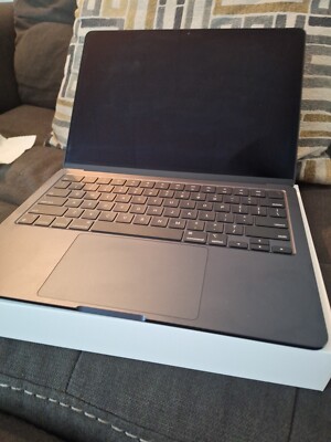 Apple MacBook Air 13.6'' (256GB SSD, M2, 8GB) Laptop - Midnight - MLY33LL/A...