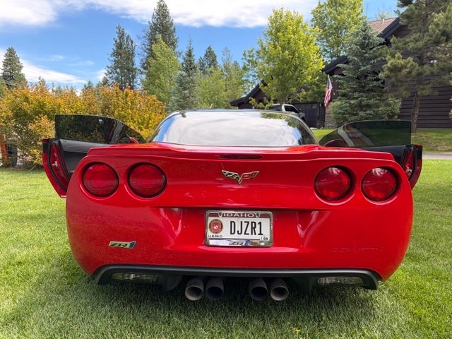 2009 Red Chevrolet Corvette ZR1  | C6 Corvette Photo 5