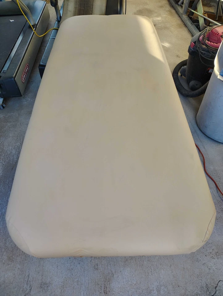 Mesa de masaje elevadora eléctrica con pedestal Earthlite Everest 73x32 Foto 3 de 4