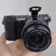 Sony Alpha a5100 24.3MP Mirrorless Digital Camera w/16-50mm Lens Black 95 New
