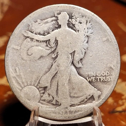 1917-P   90% SILVER  Walking Liberty Half Dollar
