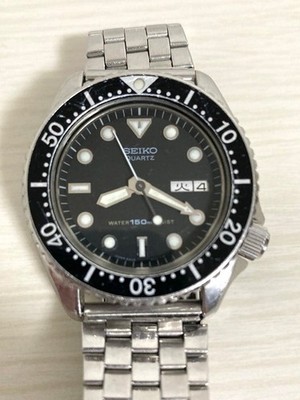 時計 SEIKO QUARTZ WATER 150m RESIST 6458-6000 Seiko 6458-6000 Diver Quartz 150m Black Day Date Mid Size Vintage