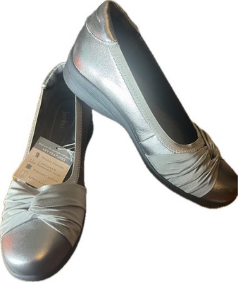 Jambu Tara Women's Slip On Leather Size 8 Gunmetal Color NWT & box, NO lid