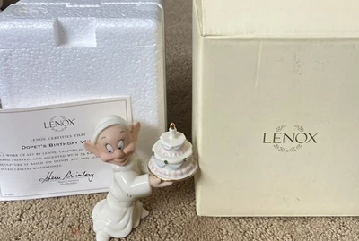 Lenox Dopey's Birthday Wish May August Ceramic Figurine Cake Snow White New - Image 1 of 4