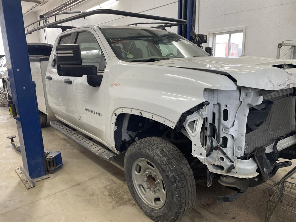 Used Fuse Box Engine fits: 2020 Chevrolet Silverado 2500 pickup ID 84594609 Grad - Image 4 of 4