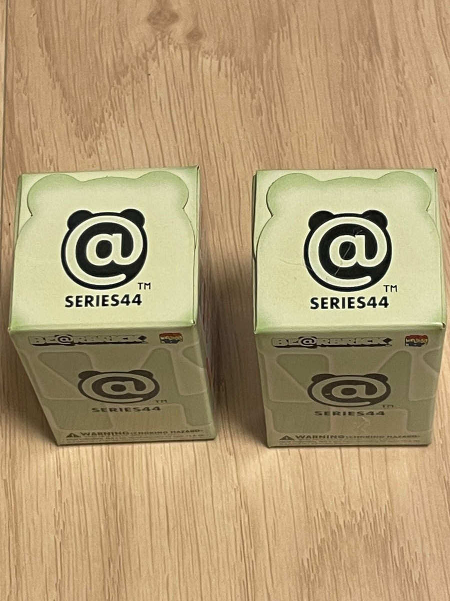 BE@RBRICK - BE@RBRICK SERIES44　2BOX Bearbrick Series 44 100% 2 Blind Box Medicom Toy Be@rbrick