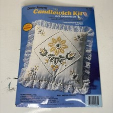 Creative Moments Candlewick Kit Lace Edged Pillow Yellow Daisy No. 8265 13" Sq