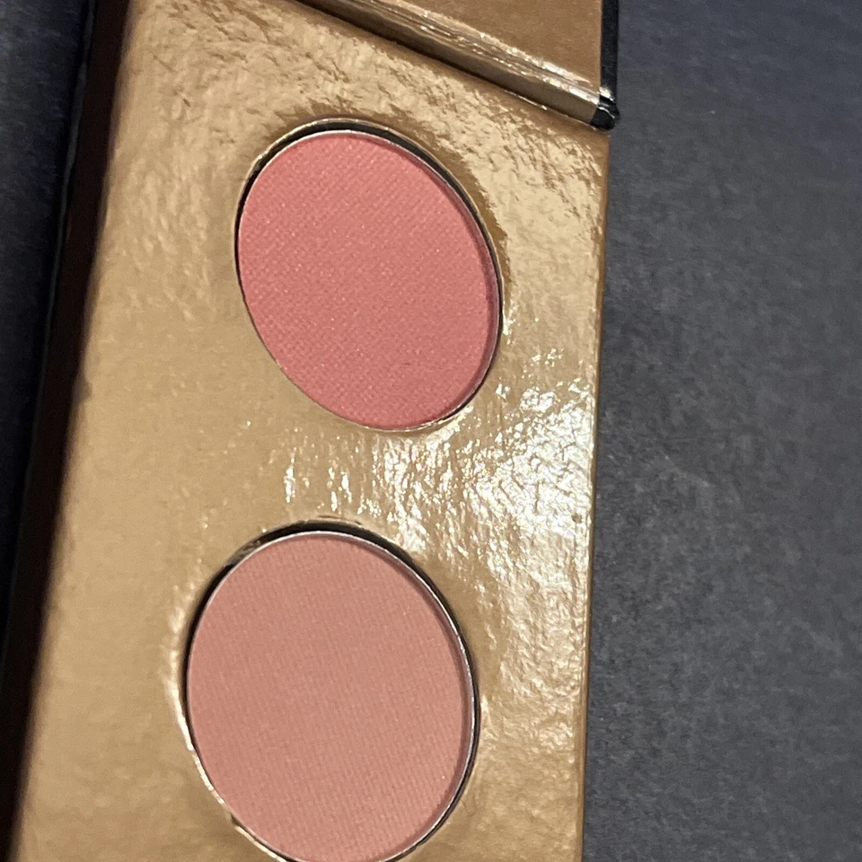 Bonne Bell Blush N Go Natural Blush 1 PETAL PINK & 1 SHEER RASPBERRY & Brush New - Image 4 of 4