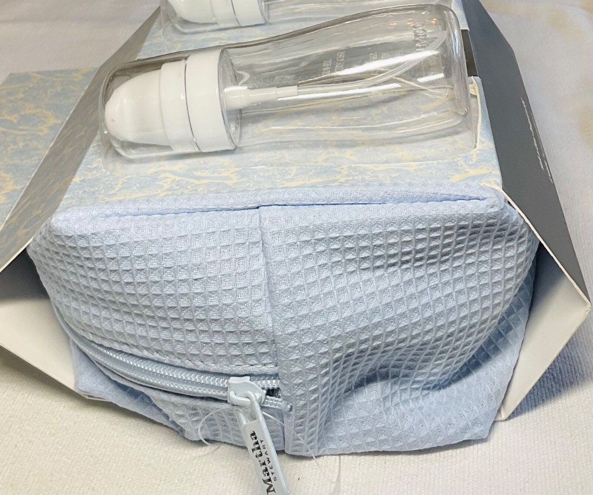 Martha Stewart Travel Toiletry CASE Bag BLUE WiTH TRAVEL BOTTLES NWT