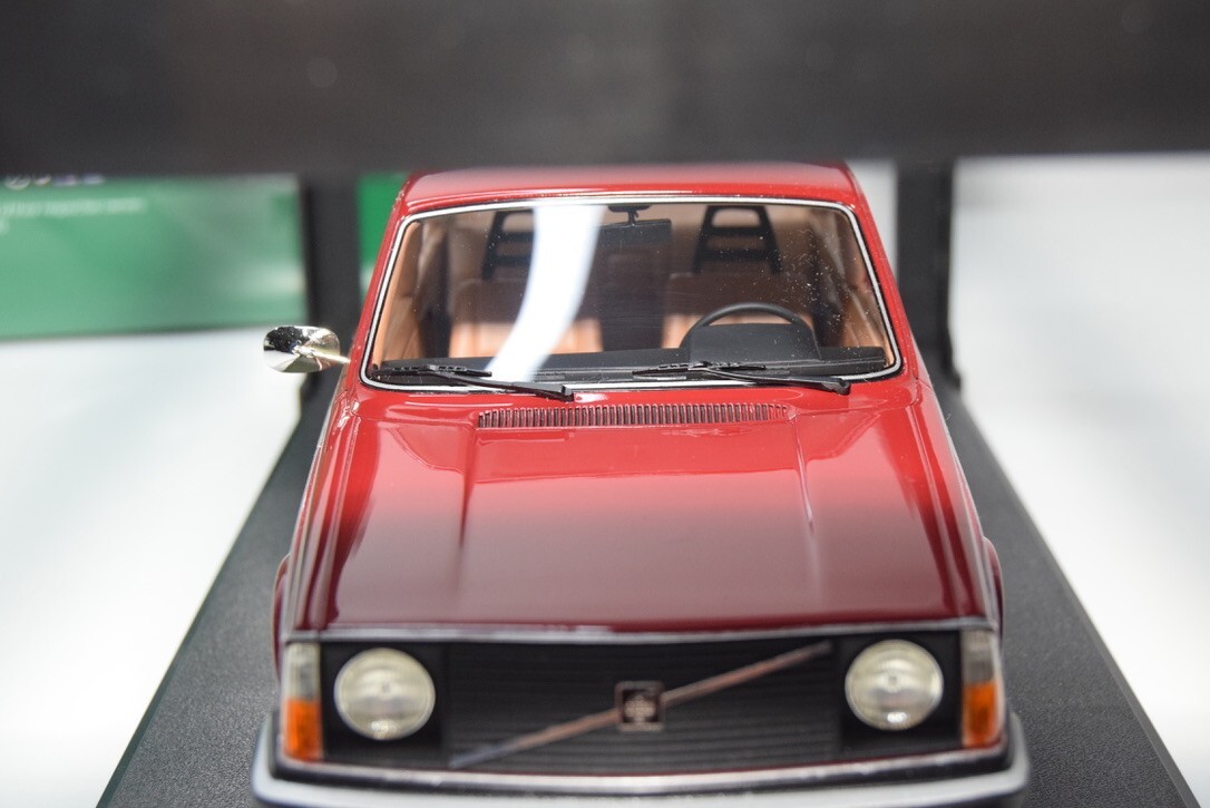 104-048 Cult 1/18 ボルボ 244DL red 1975 104-048 Cult 1/18 Volvo 244Dl Red 1975 | eBay