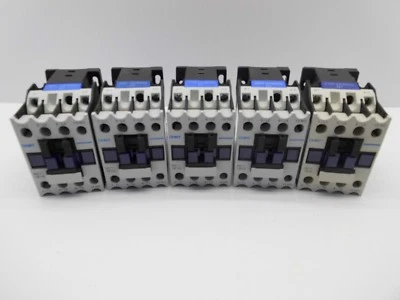 CHINT NC1 7,5KW AC SPULENSCHÜTZ 4 POLIG 3 HAUPT- & 1 SCHLIESSERPOL AUX STARTER 18 AMP - Bild 1 von 2