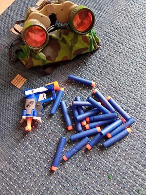 NERF Jolt  Blaster N Strike Elite Hasbro mit Pfeilen + Fernglas Breaker cobra