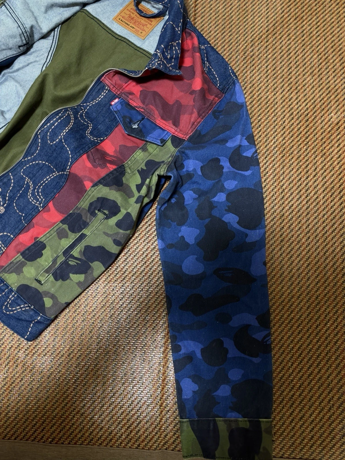 BAPE x Levi’s SS21 Multicolor Camo Denim Trucker Jacket Men’s Size Medium - product detail image 7