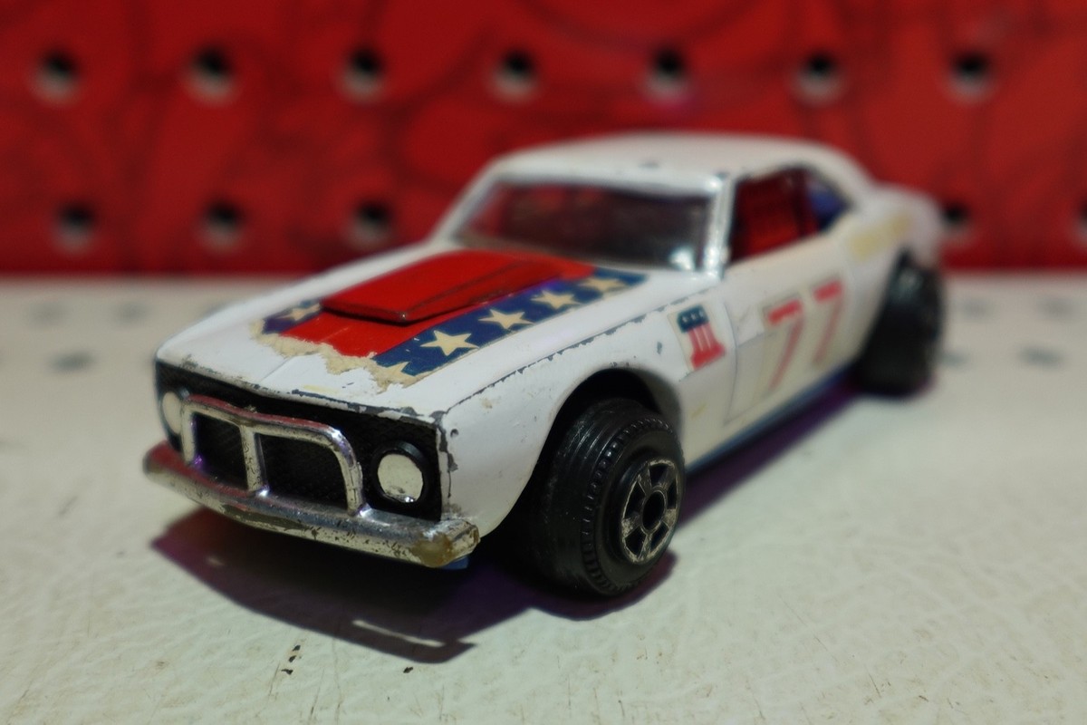 Vintage 1976 Ideal Die Cast Evel Knievel Super Stock Car 77 Camaro 