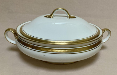 Aynsley '' Elizabeth '' (7947) Terrine