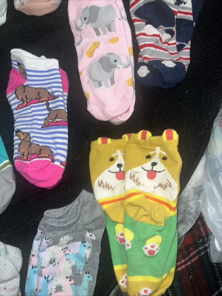 Lote de 23 calcetines temáticos animales para mujer talla 7-10 gatos, perros, conejos, llamas, ovejas Foto 3 de 4