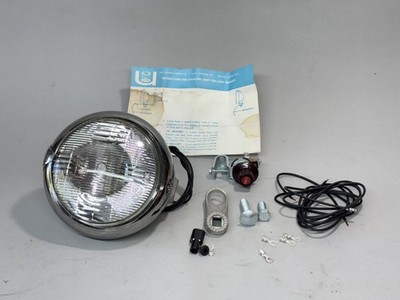 Vintage Unity F1 Fog Light Lamp 6-1/4 diameter Chrome 12V Untested