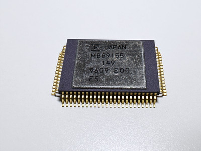 MB89155 Fujitsu 8 Bit Microcontroller W/ LCD Controller 16K Gold Ceramic QFP-80