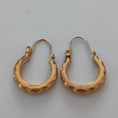 9ct 375 Yellow Gold Creole Earrings. Textured Design. Fully Hallmarked. 15mm. - Picture 1 of 5