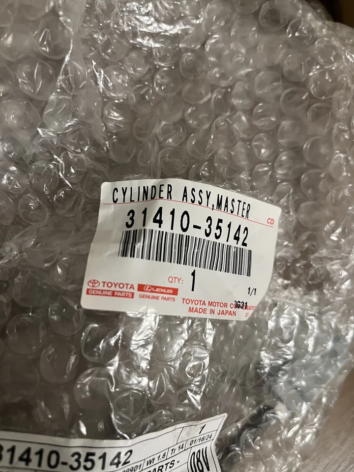 Cilindro maestro de embrague de transmisión Aisin OEM para camioneta Toyota 4Runner Cressida Foto 3 de 4