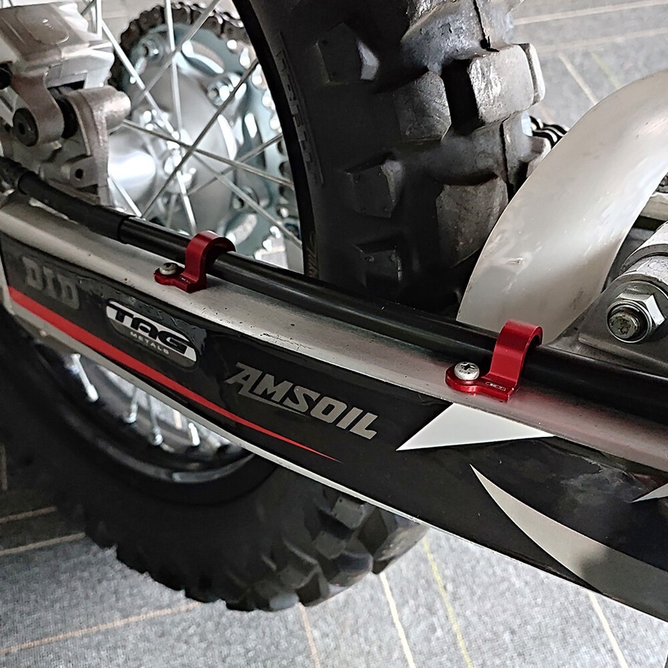 Rear Brake Hose Guide Clamp For HONDA XR 230R/250L/250R XR 400R/600R/650R/650L E