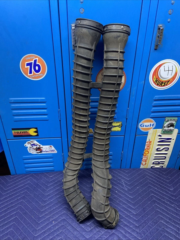 Manguera de tubo de admisión de aire Ford Bronco F-150 1992-1996 5,0 V8 con abrazaderas OEM camioneta Ford Foto 2 de 3