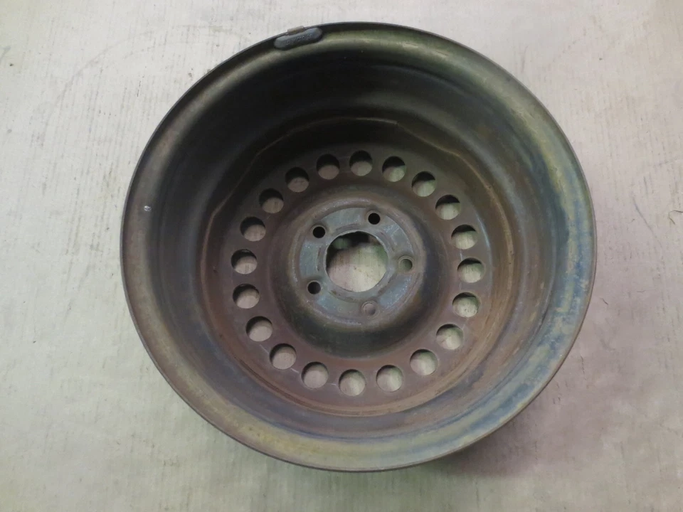 Buick Regal Lesabre Cadillac Oldsmobile aro de roda de aço 15" fabricante de equipamento original usado 8027 RCR - Imagem 4 de 4