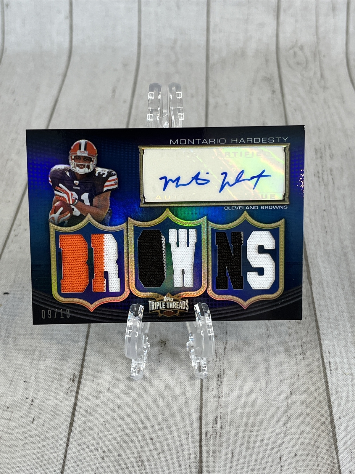 Montario Hardesty Topps Triple Threads Autograph Relics #62 Base