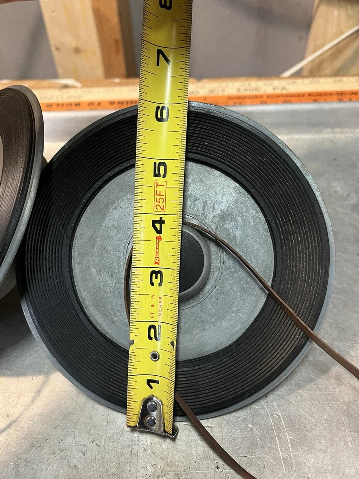 Rowe R-83 Jukebox Turntable With Rubber Band - Image 4 of 4