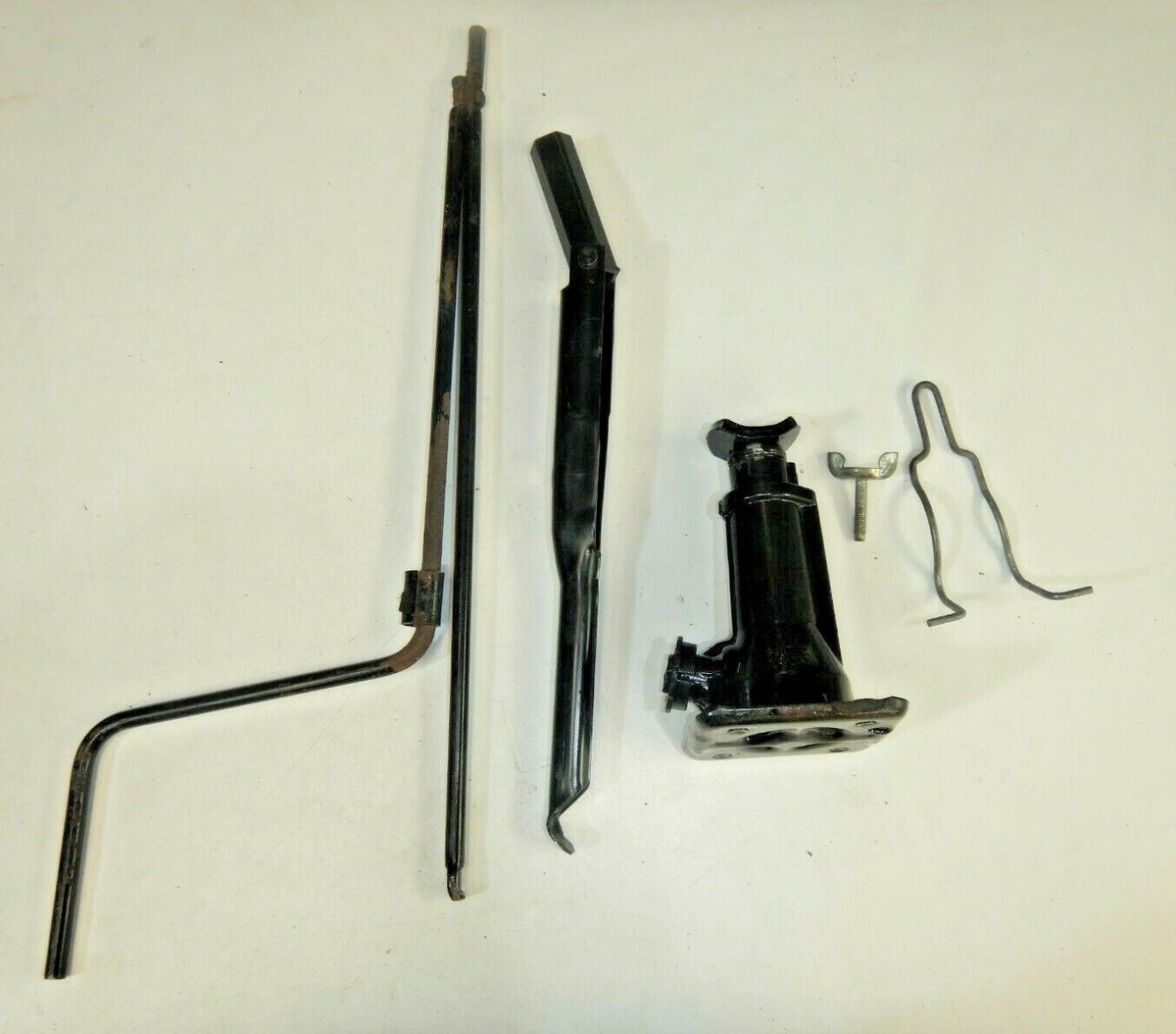 Jeep Cherokee XJ 84-01 OEM Complete Factory Jack Set With Hold