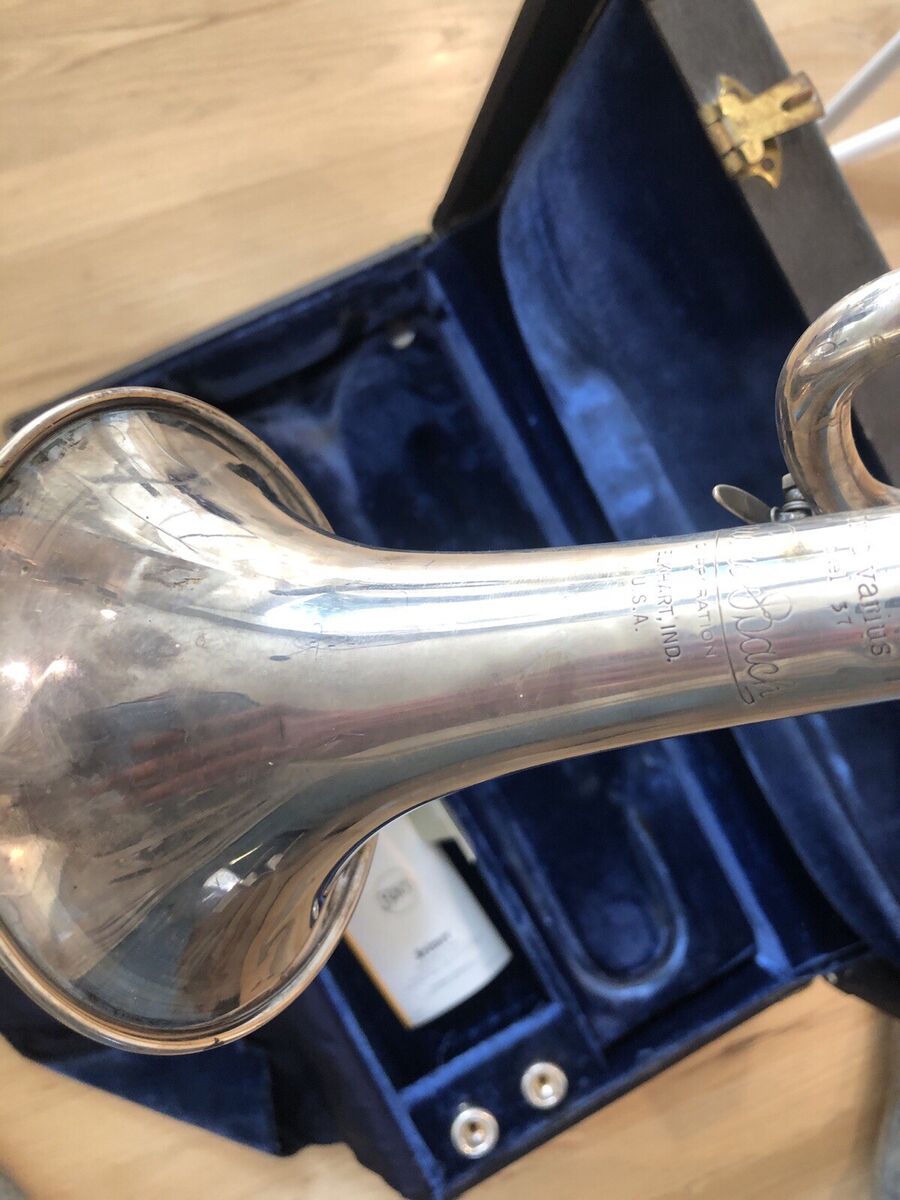 Vintage 1970s Vincent Bach Stradivarius Trumpet Model 37 | eBay Vintage 1970s Vincent Bach Stradivarius Trumpet Model 37 | eBay